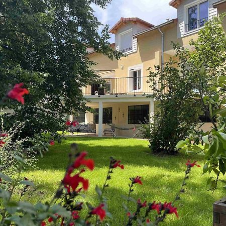 Bed and Breakfast Le Jardin Du Dolaizon Le Puy-en-Velay Zewnętrze zdjęcie