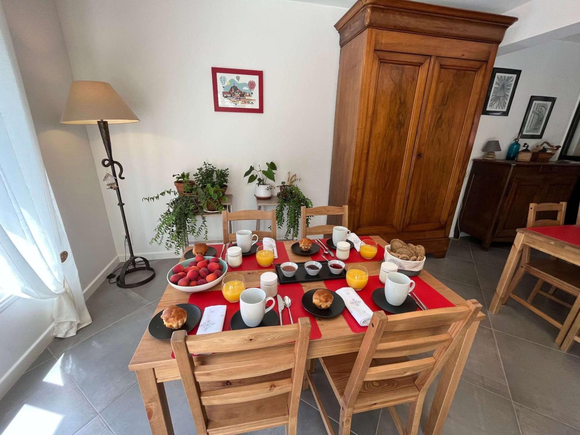 Bed and Breakfast Le Jardin Du Dolaizon Le Puy-en-Velay Zewnętrze zdjęcie